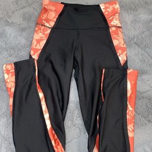 🎉HOST PICK🎉 NWT under armour compression leggings